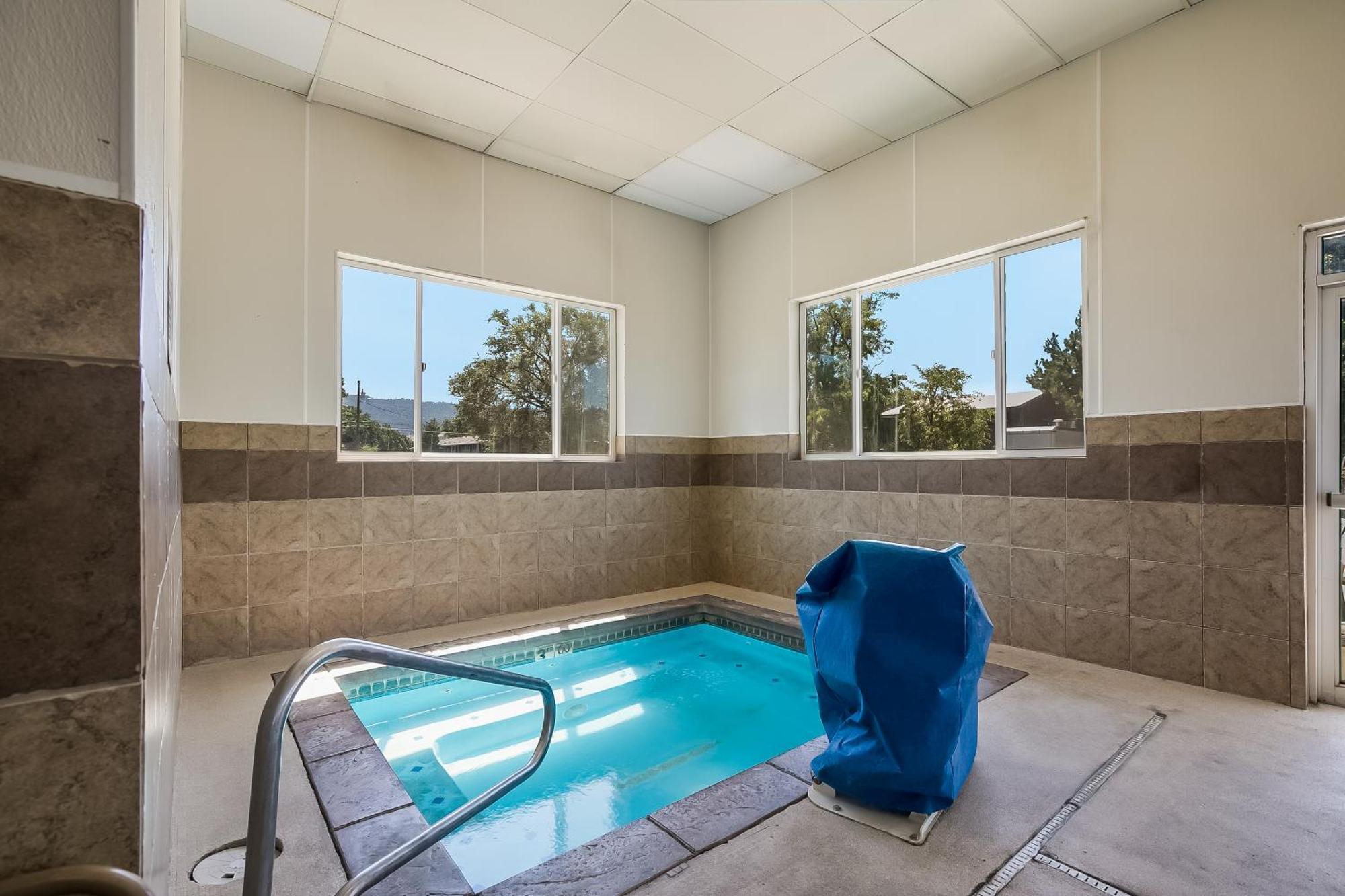 Americas Best Value Sandman Inn Ла Гранде Екстериор снимка